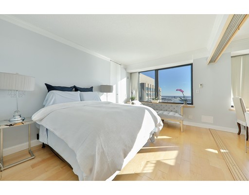 65 India Row, Waterfront