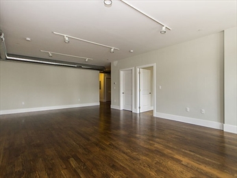 10 Saint George St, South End