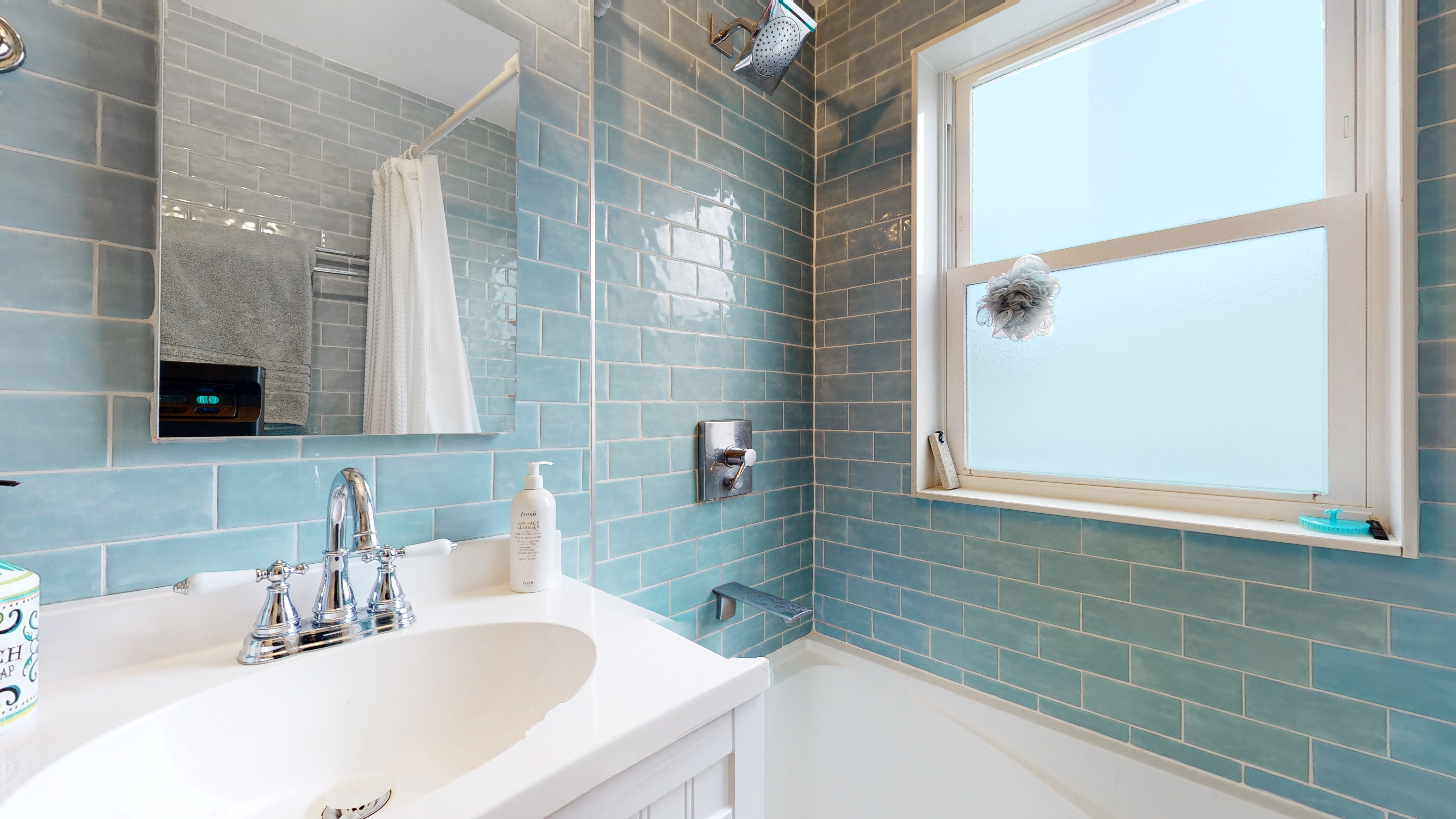 304 Lamartine St, Jamaica Plain