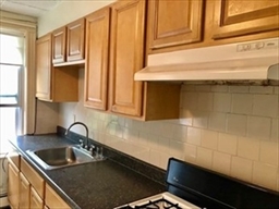 276 Belgrade Ave, Roslindale