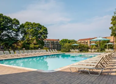 1037 Southern Artery, Quincy Center