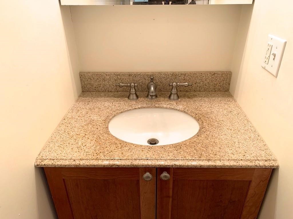 42 Prince St, Cambridgeport