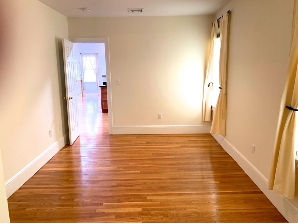 42 Prince St, Cambridgeport