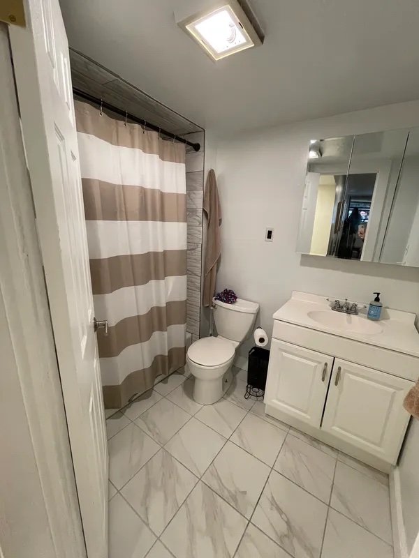 467 Beacon St, Back Bay