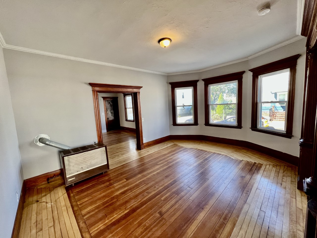 150 Deane St, New Bedford