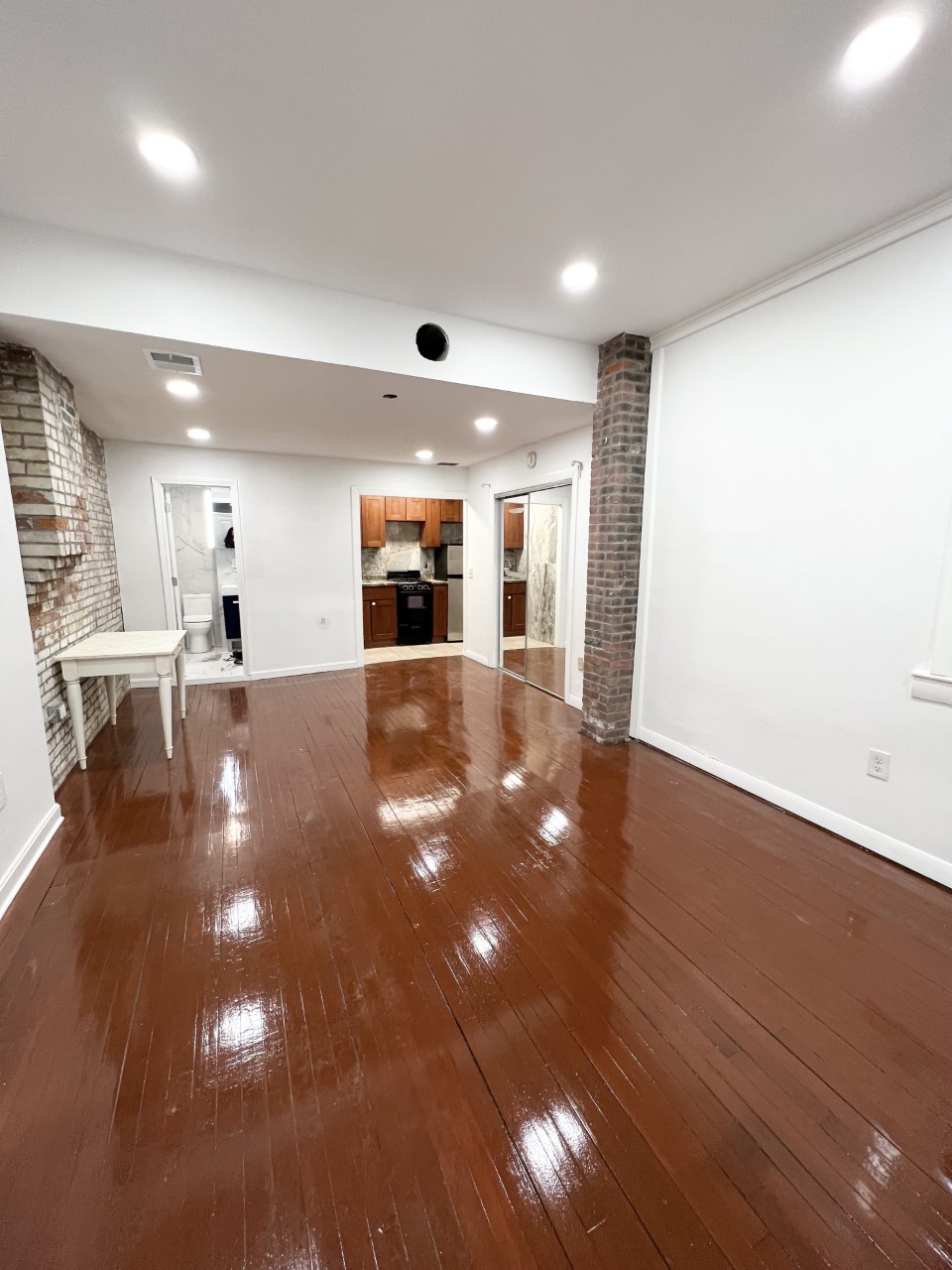 50 Hereford St, Back Bay