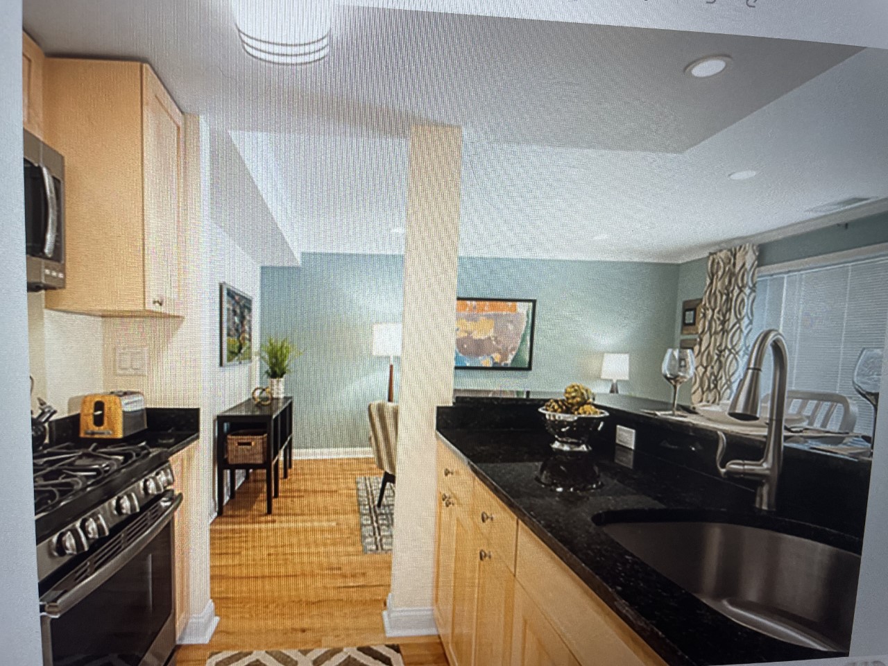 1 Hancock Village Dr, Chestnut Hill