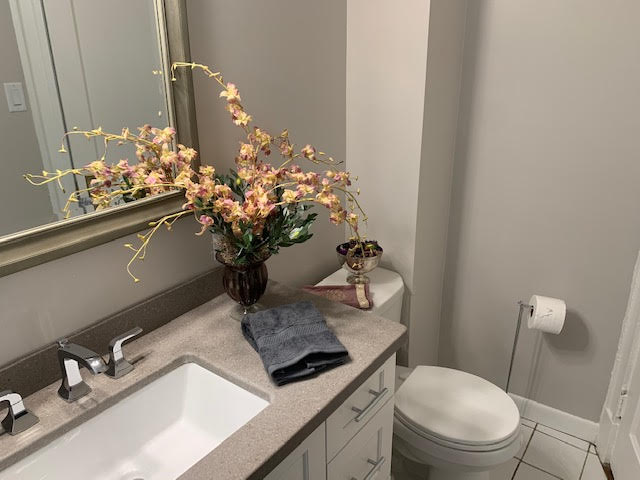 123 Richmond St, North End