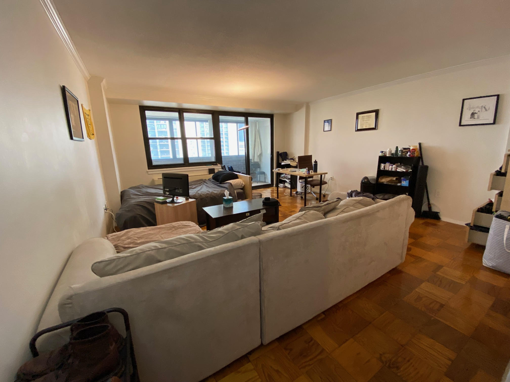 2 Hawthorne Pl, West End