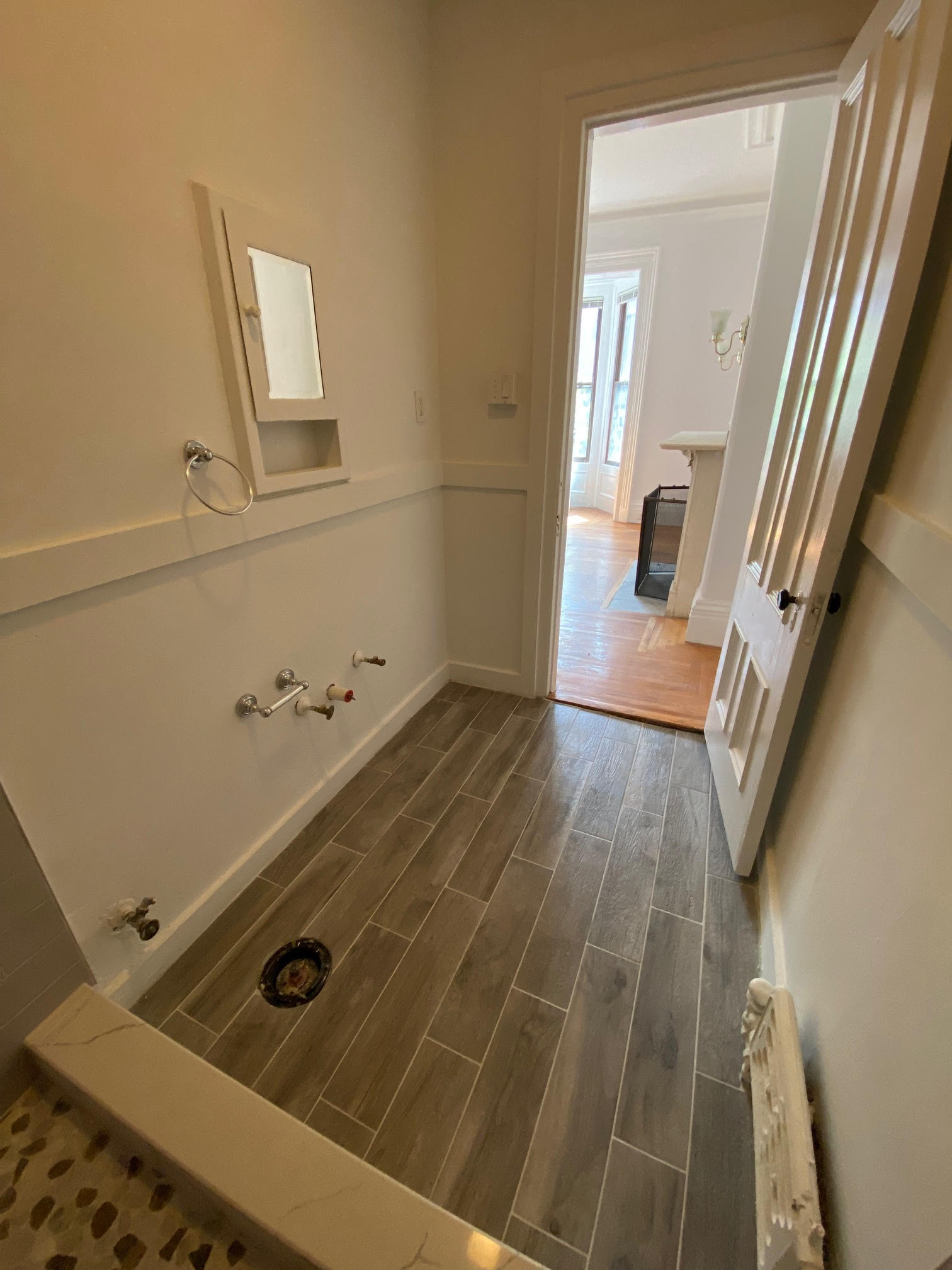 98 Charles St, Beacon Hill