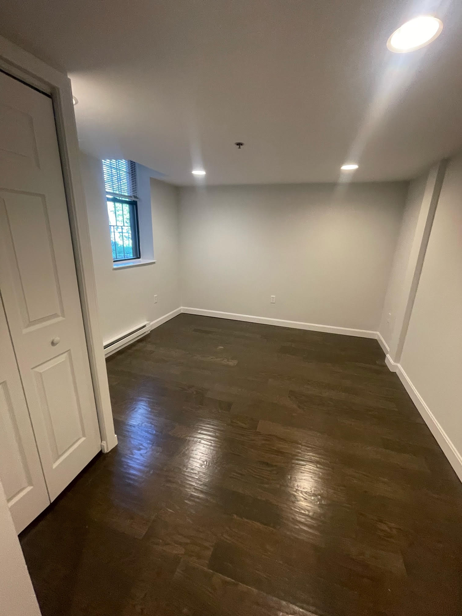 100 Queensberry St, Fenway