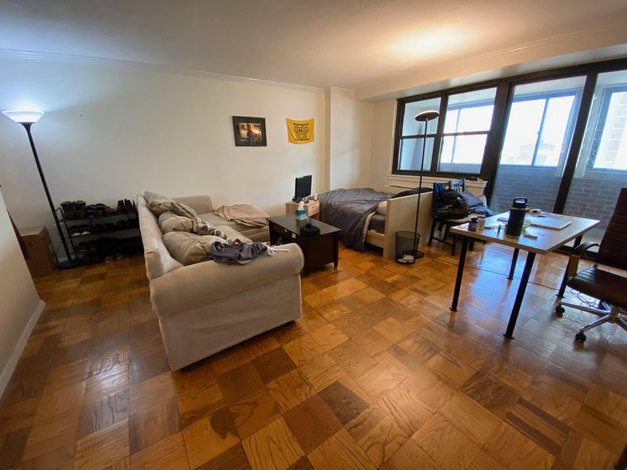 2 Hawthorne Pl, West End