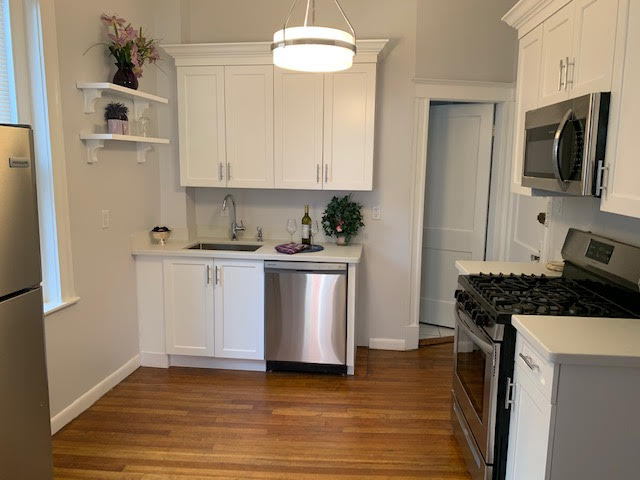 123 Richmond St, North End