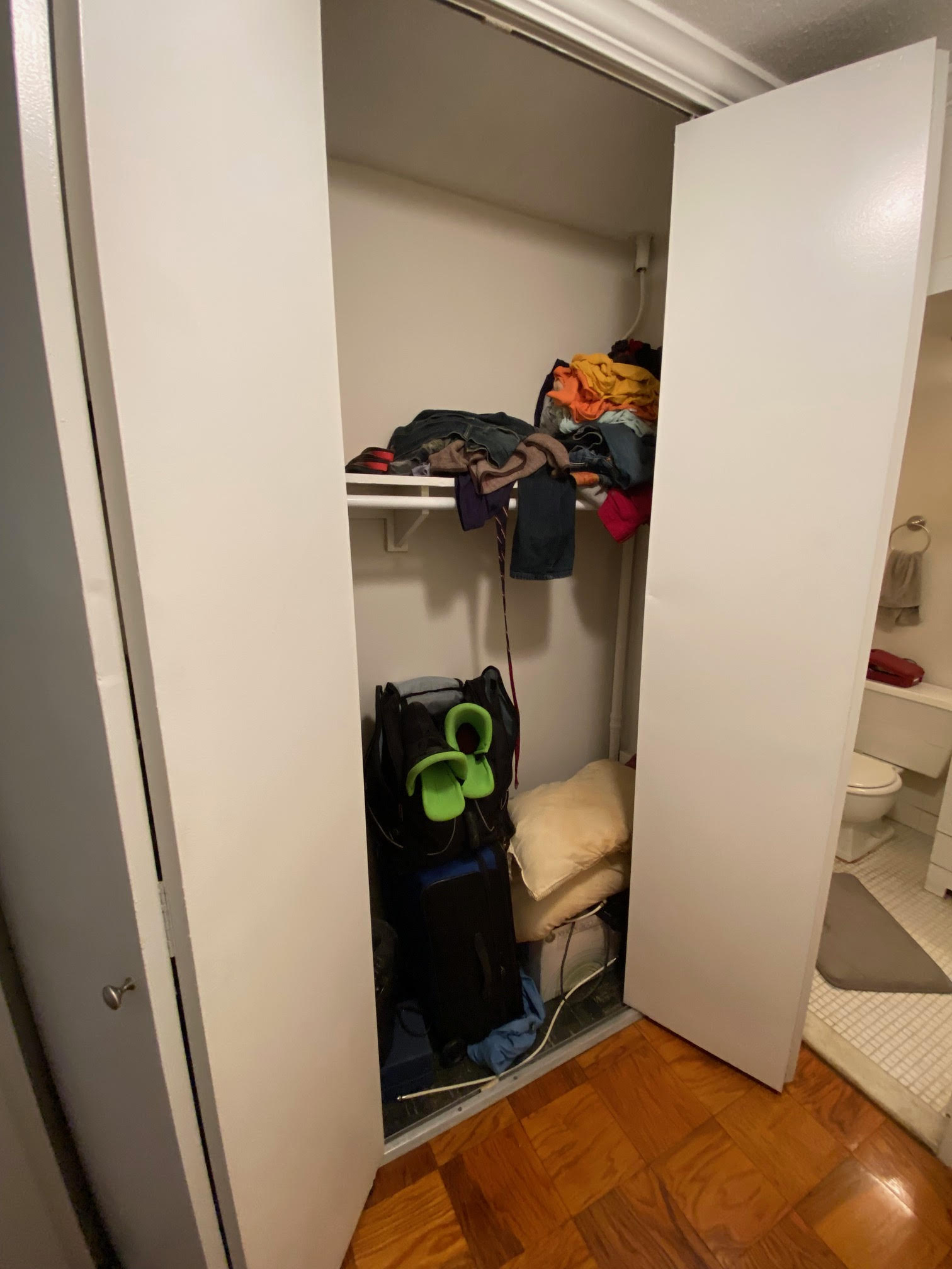 2 Hawthorne Pl, West End