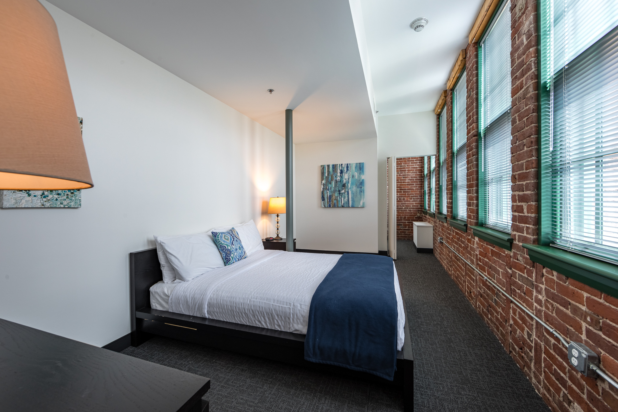 185 Crescent St, Waltham