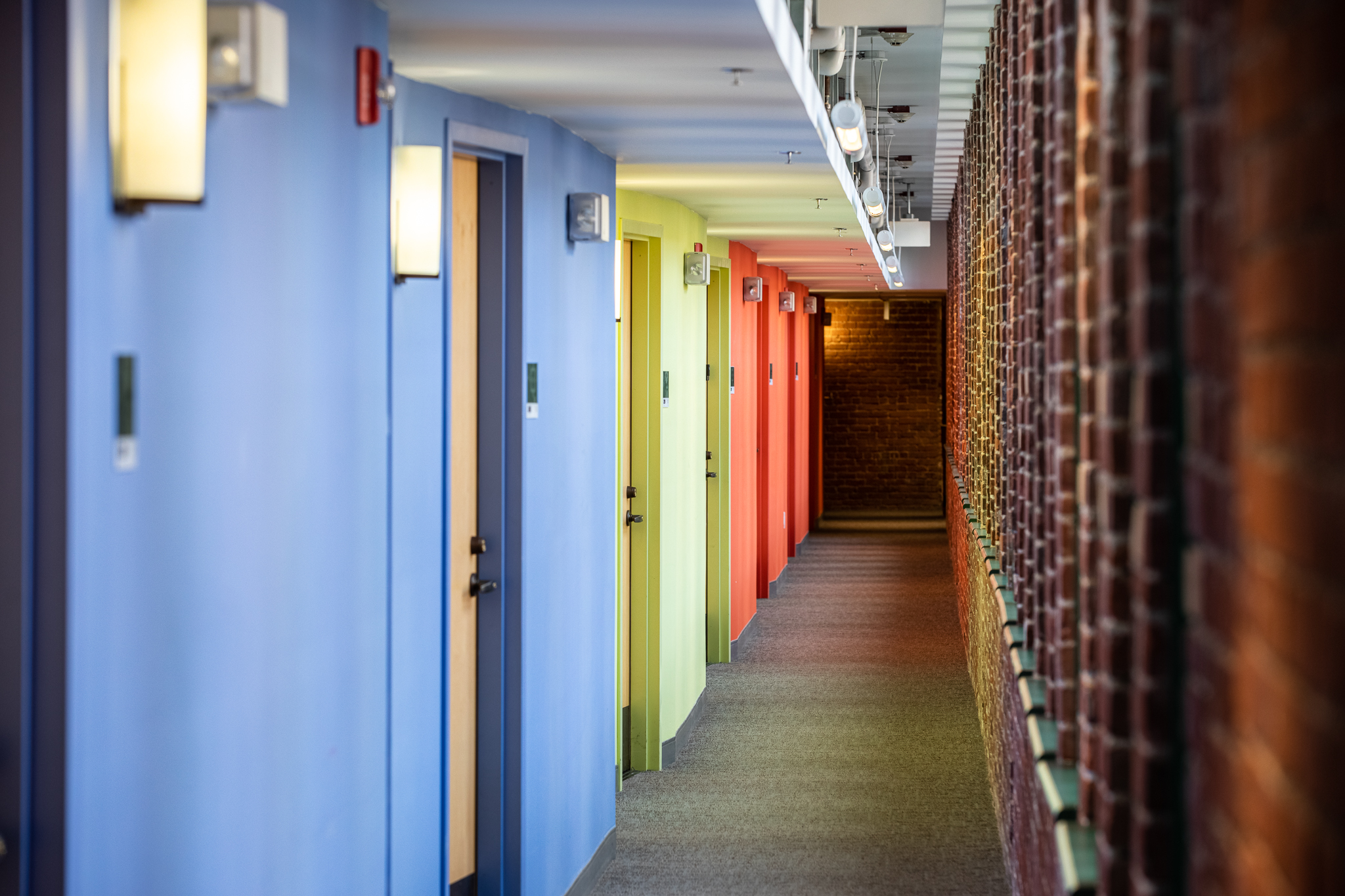 185 Crescent St, Waltham