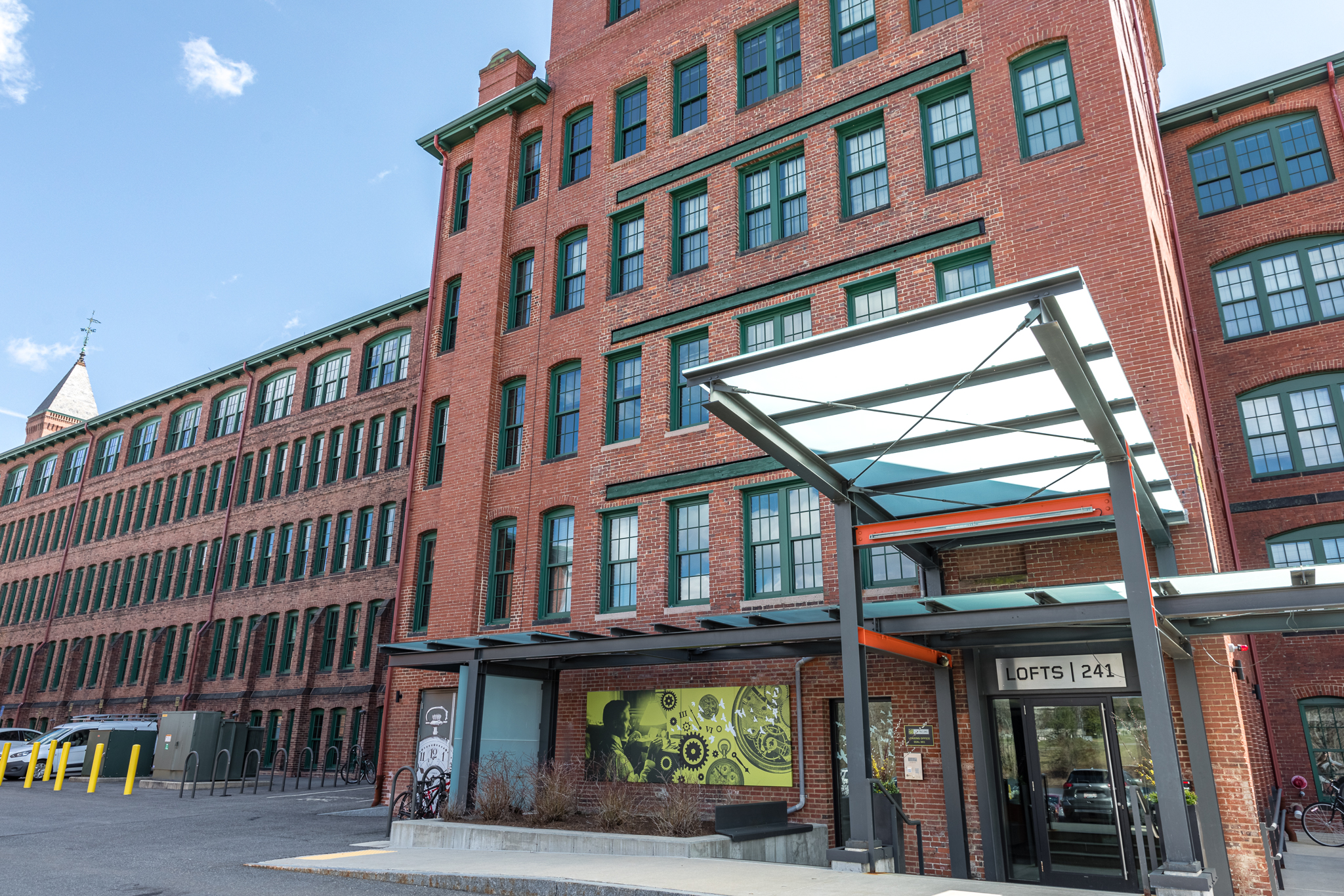 185 Crescent St, Waltham