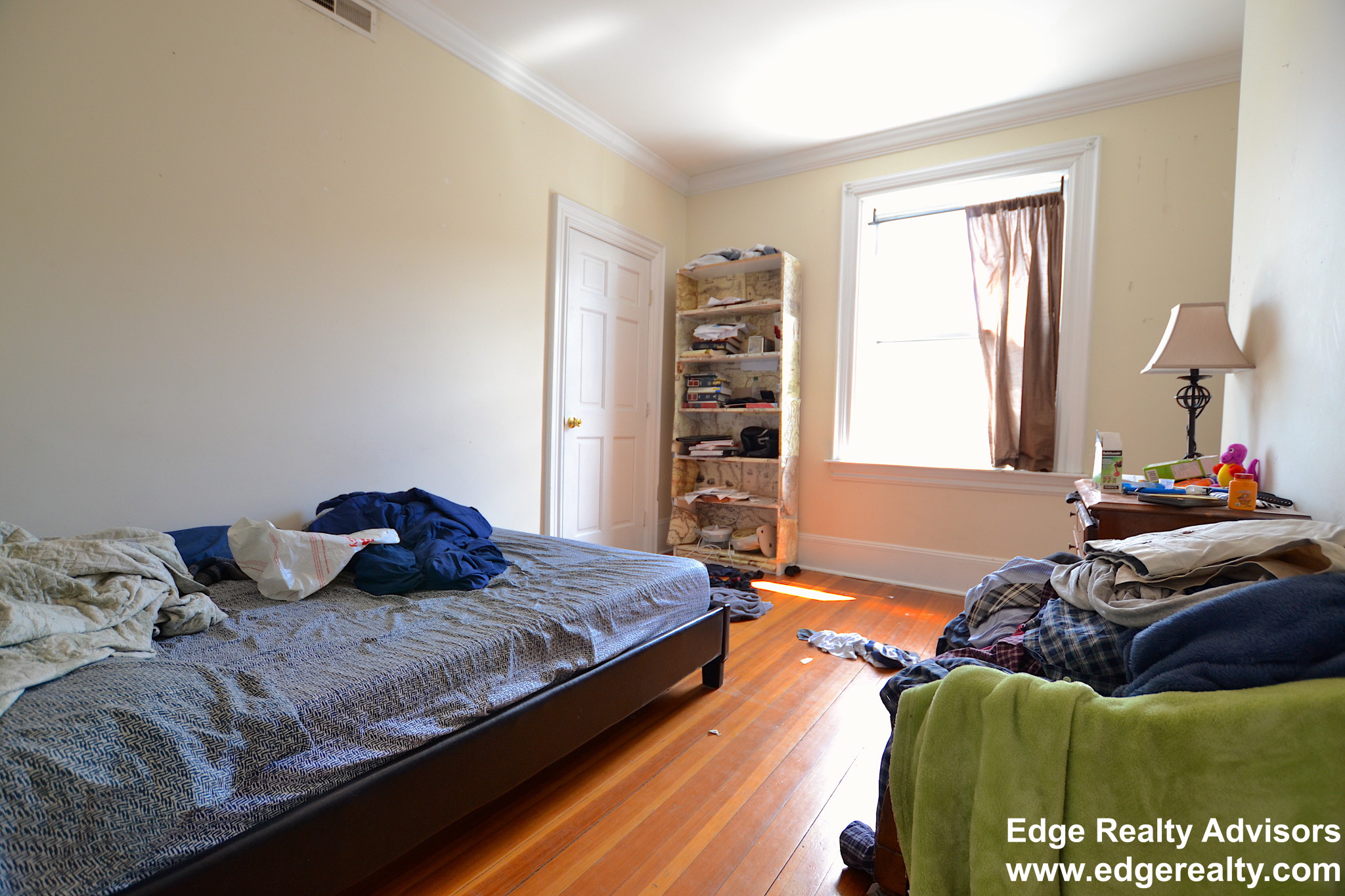 12 Sutherland Rd, Brighton