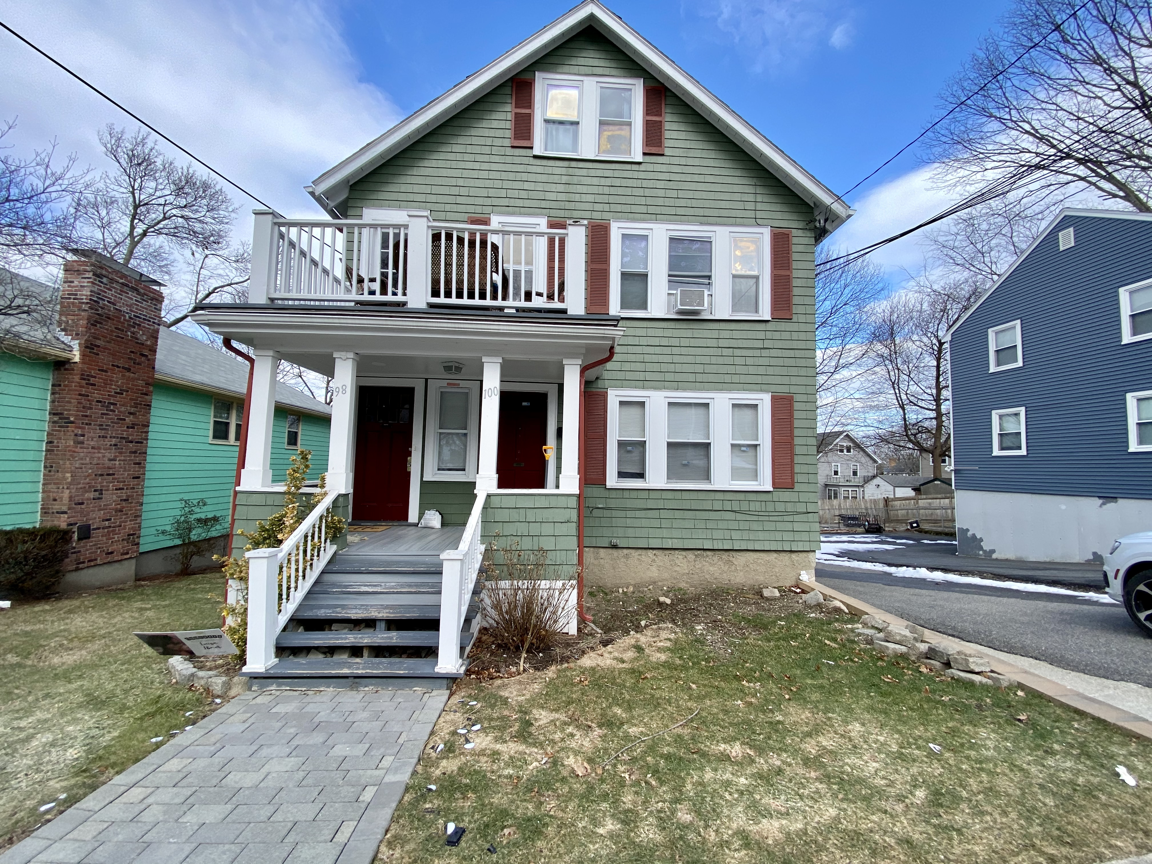 98 Whitford St, Roslindale