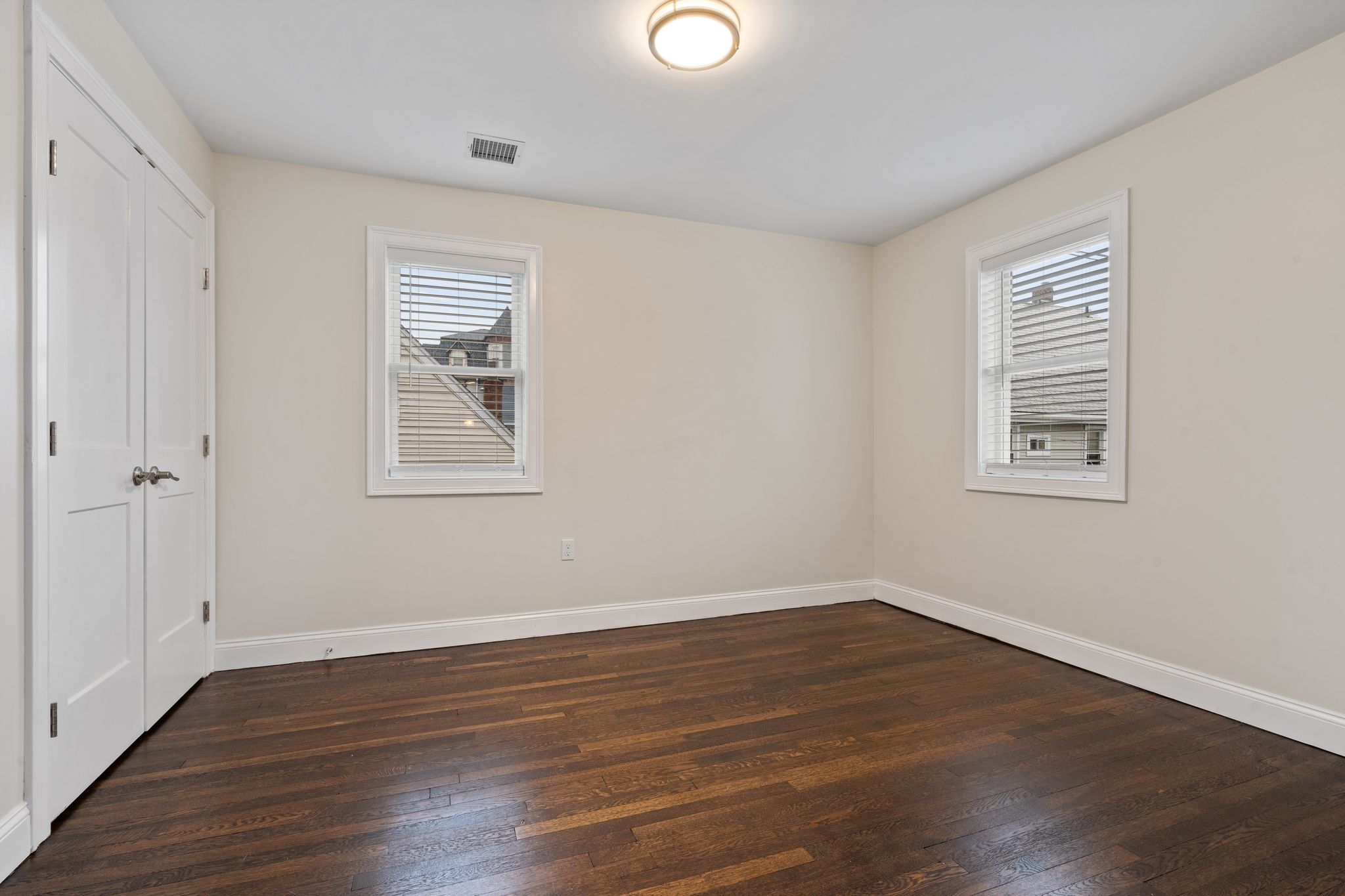 4 Chestnut Pl, Brighton