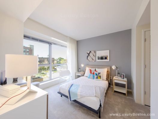 22 Water St, East Cambridge