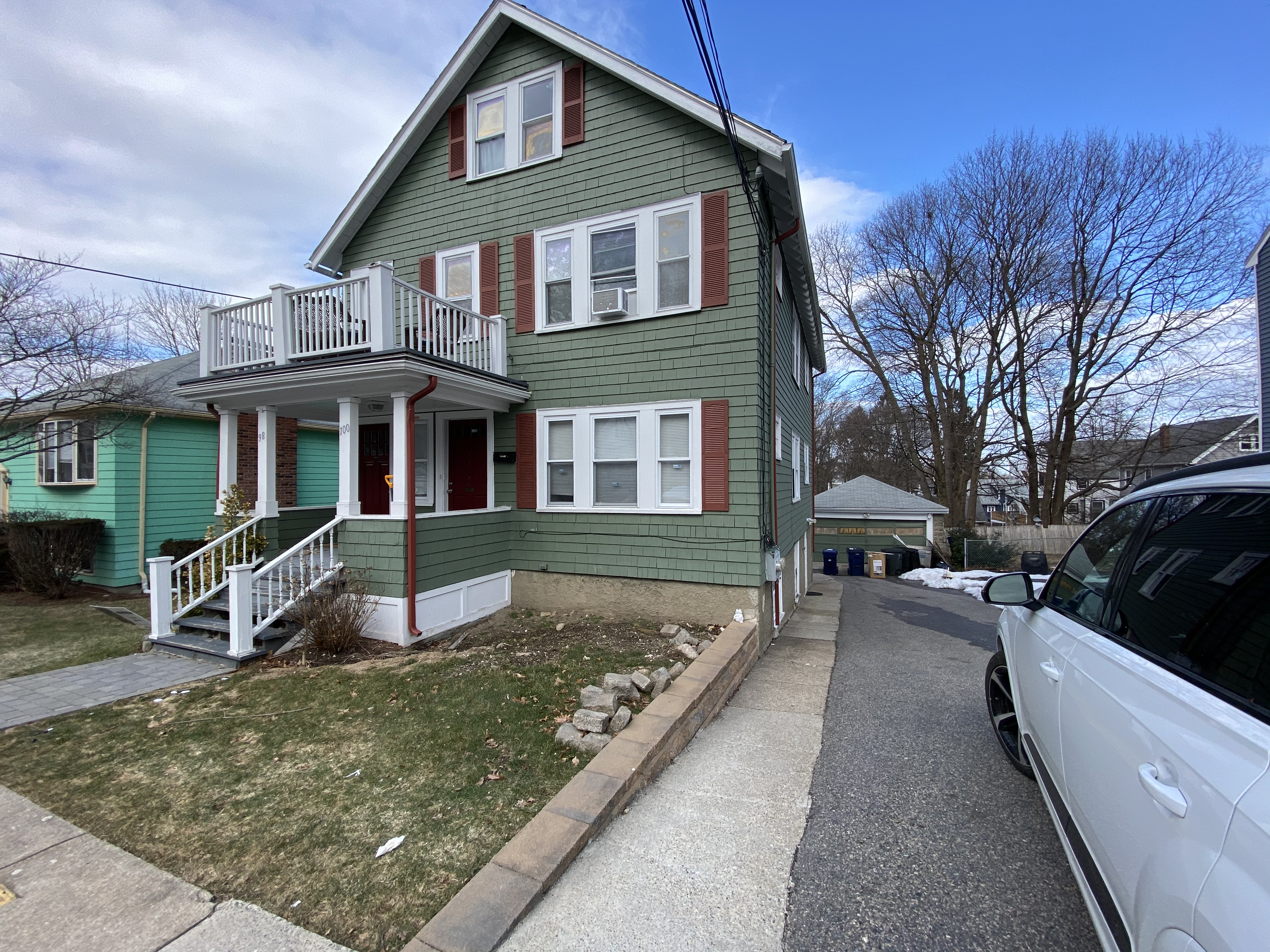 98 Whitford St, Roslindale